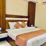 White Hotel And Restaurant Sultanwind Gate Amritsar